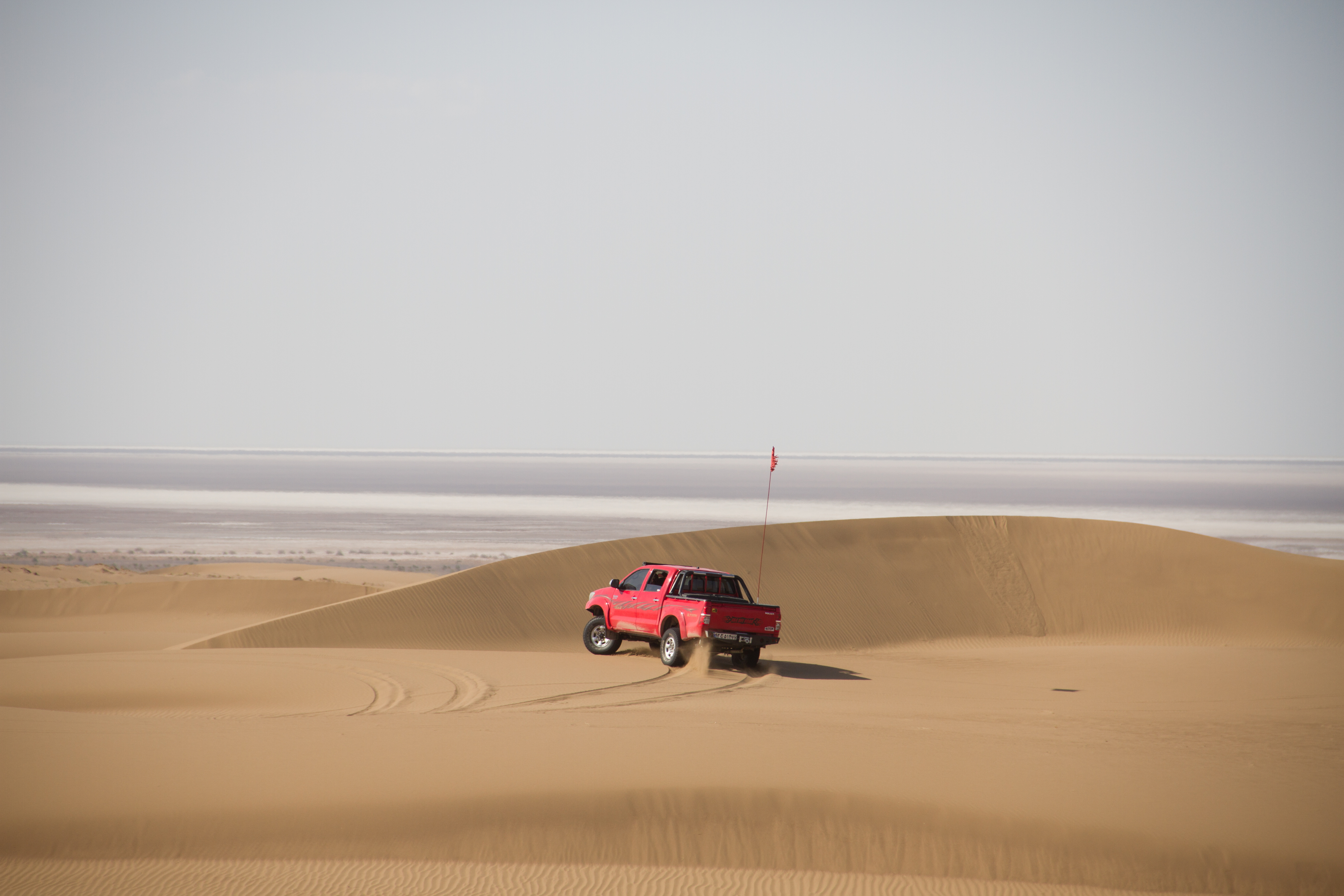 Car Suv Red Sand Desert