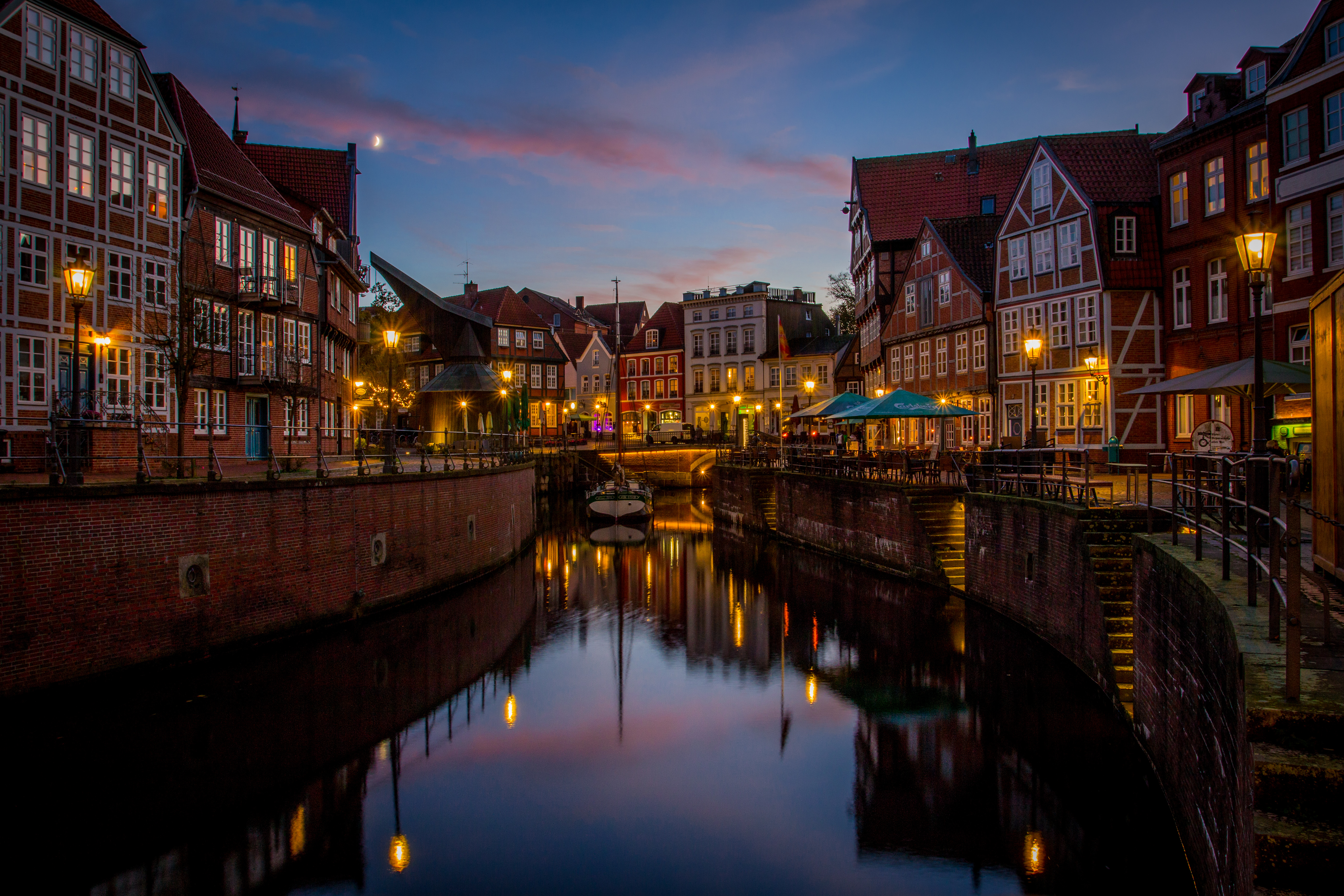 City Buildings Bridge River Lights Twilight