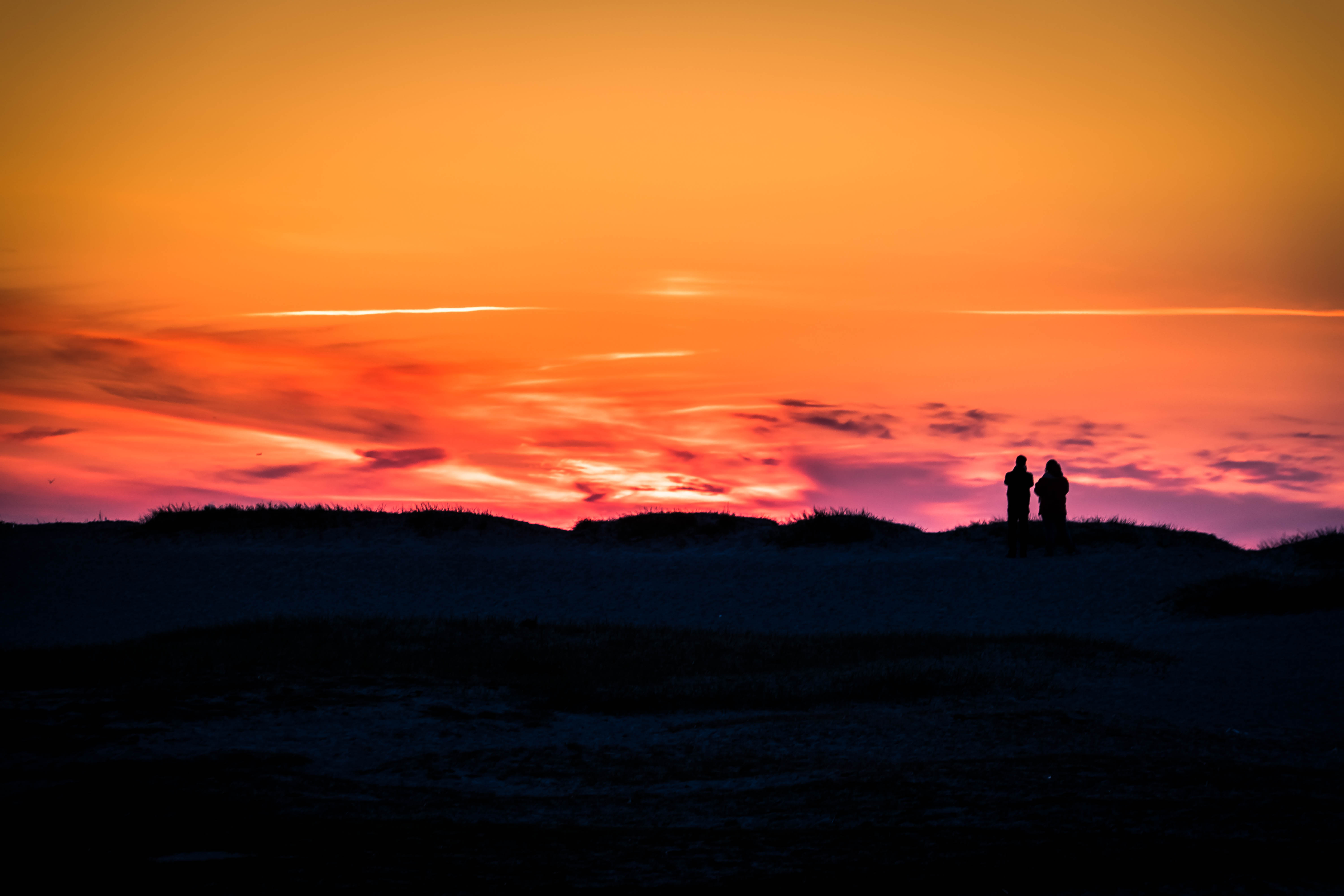 Couple Silhouettes Sunset Dark