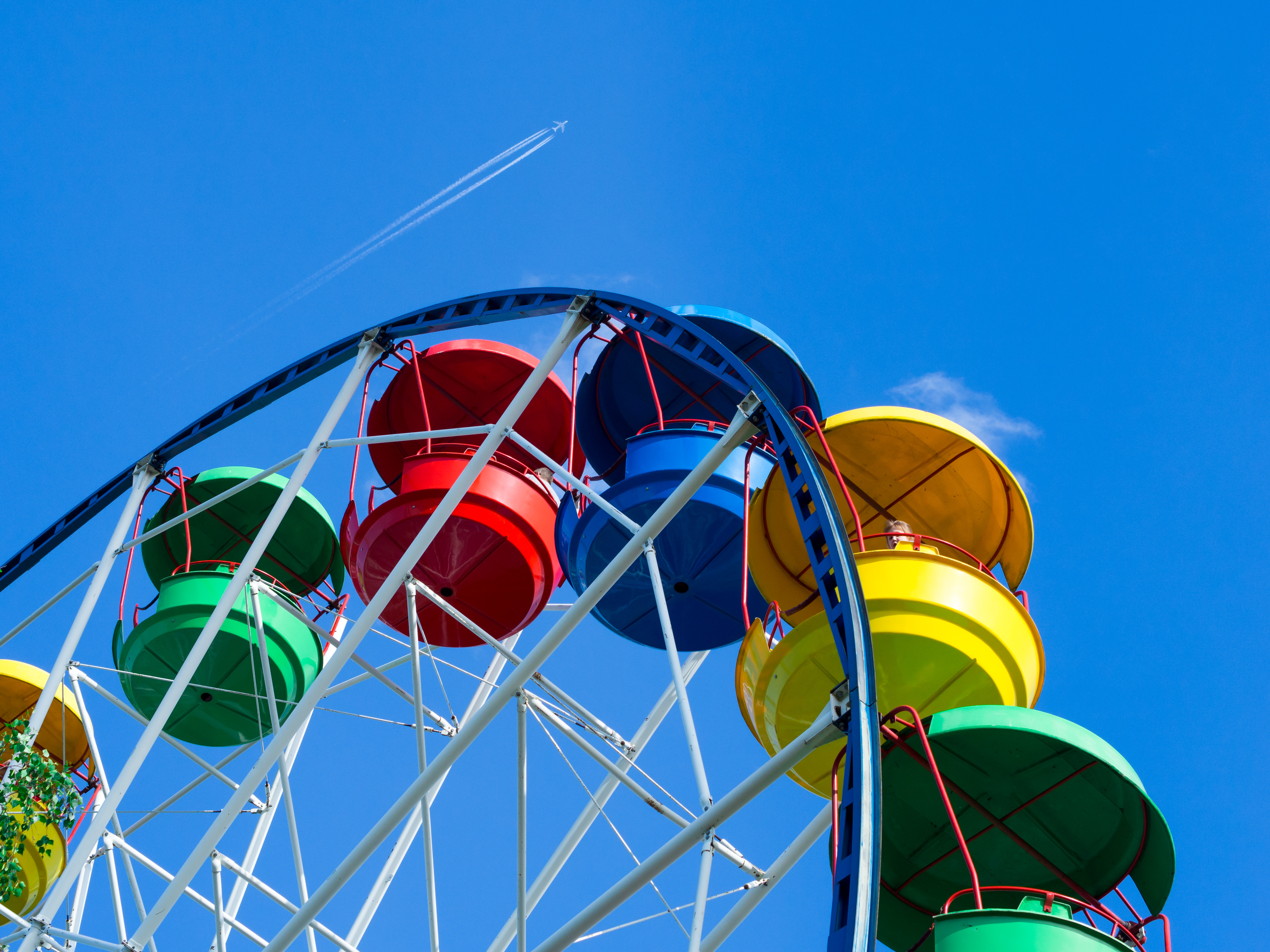 Ferris-wheel Attraction Colorful Booths