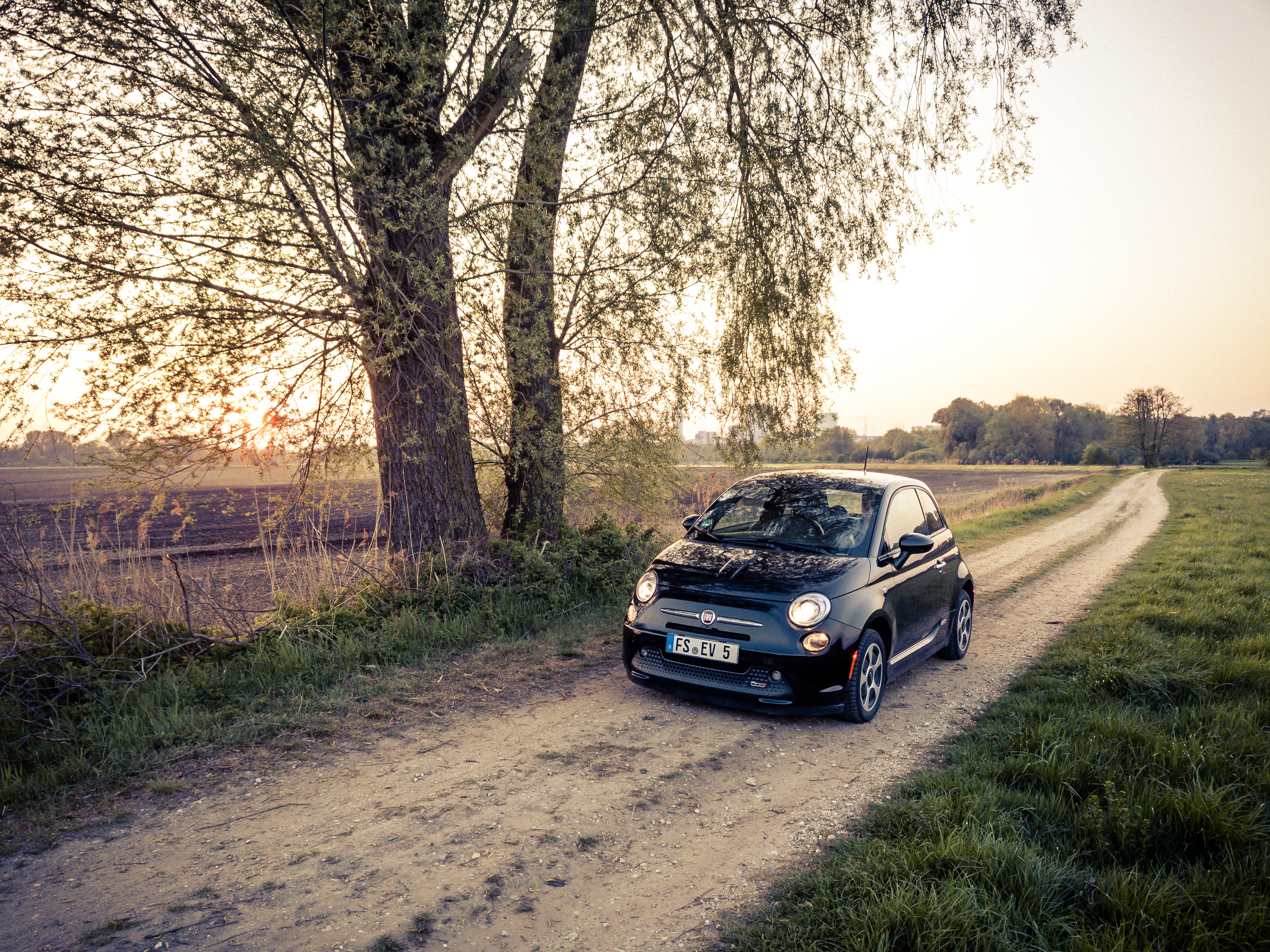 Fiat-500e Fiat Car Black Road