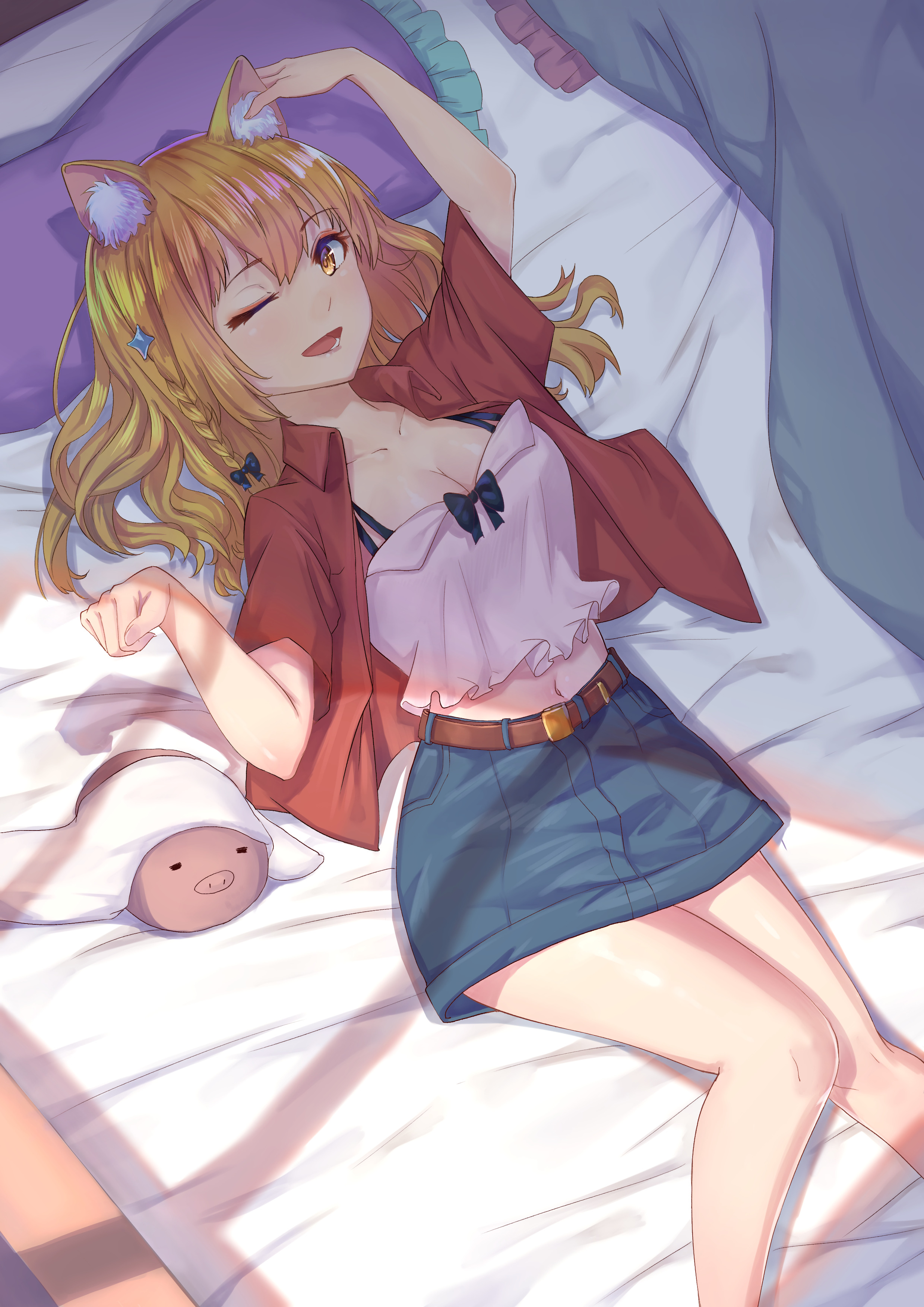 Girl Neko Smile Gesture Bed Anime