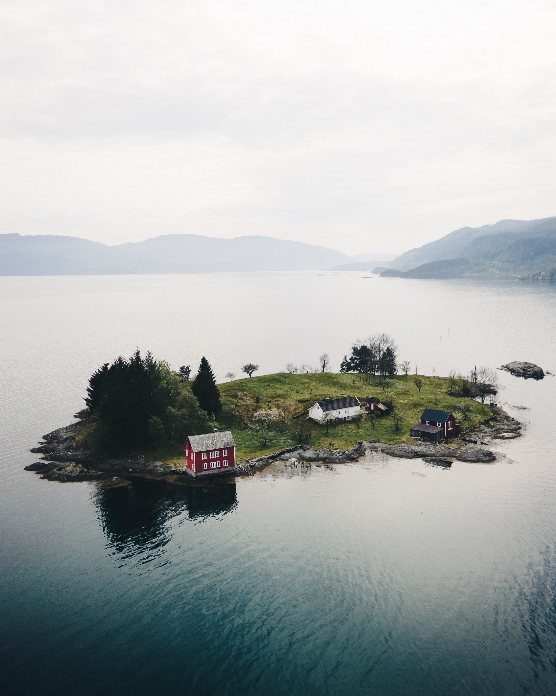 Island Sea Buildings Water Aerial-view