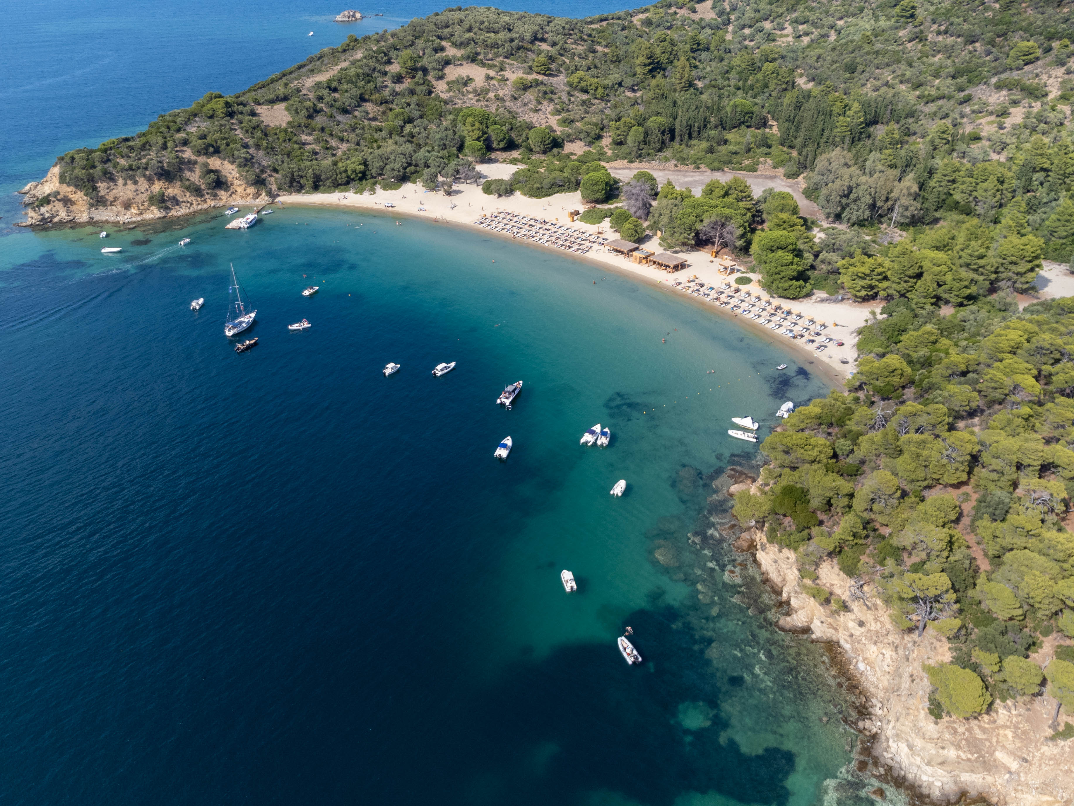 Island Trees Sea Boats Aerial-view