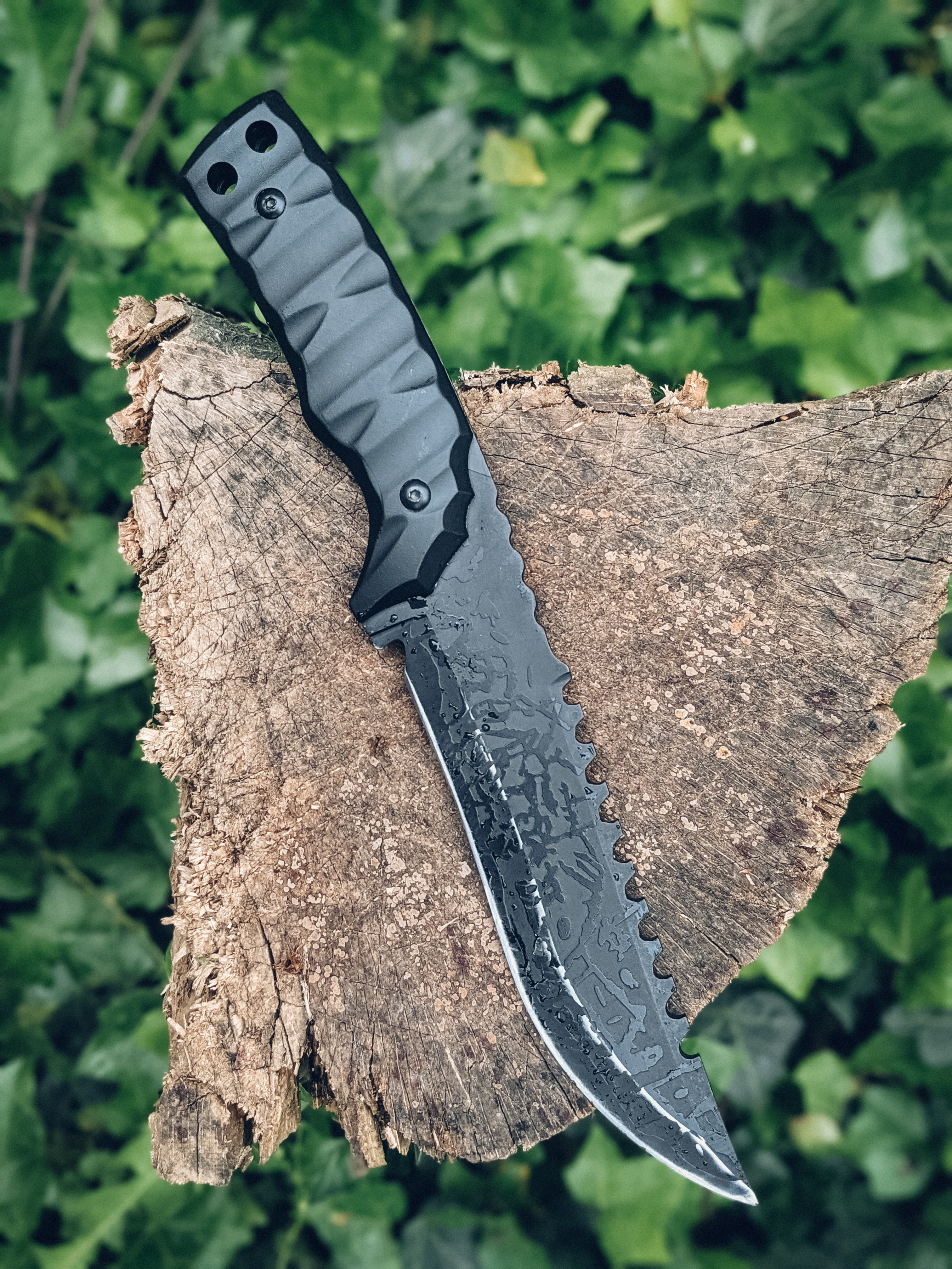 Knife Weapon Log Wood