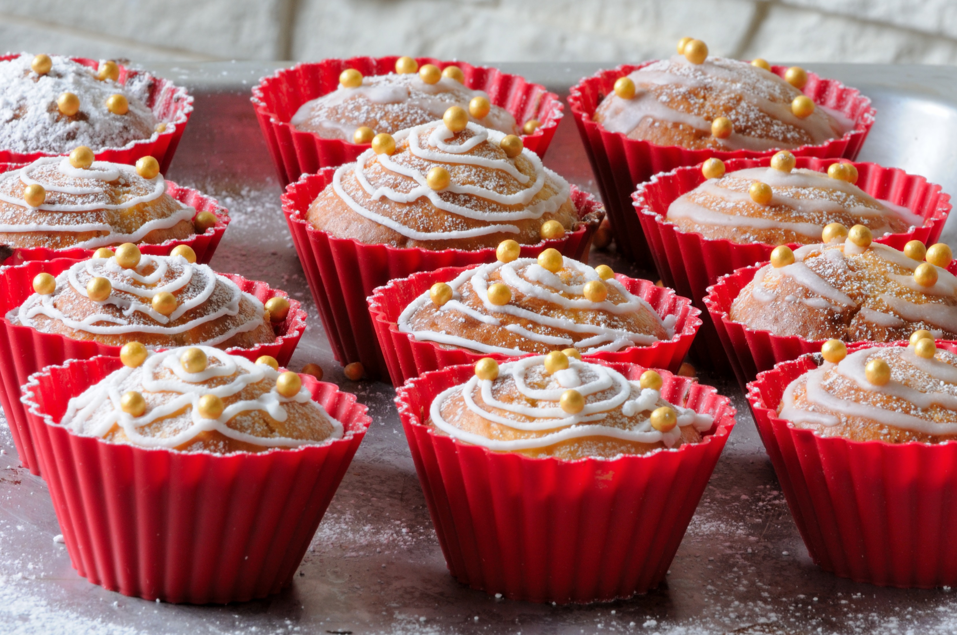 Muffins Frosting Pastries Dessert