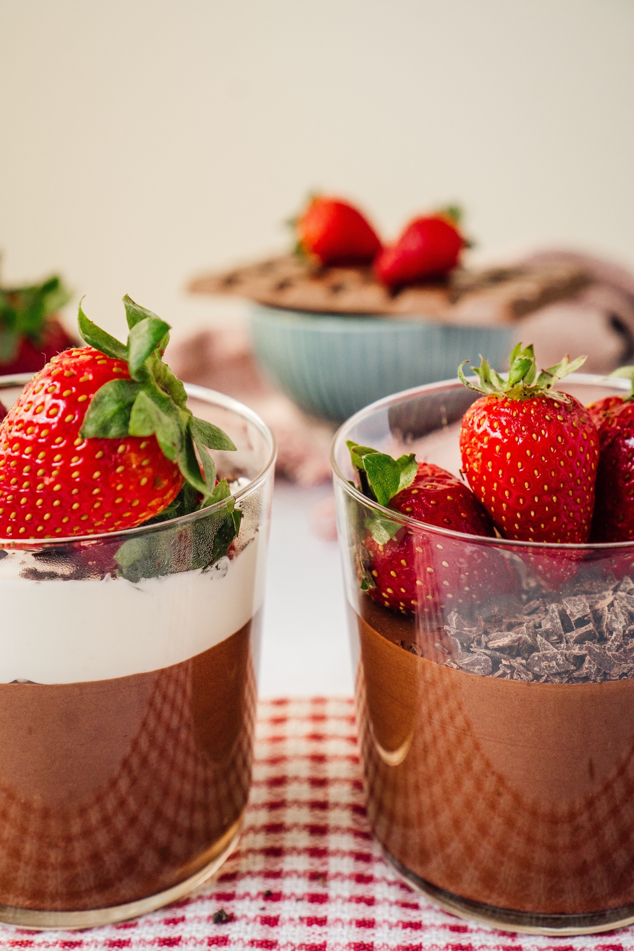 Pudding Strawberry Berries Chocolate Dessert