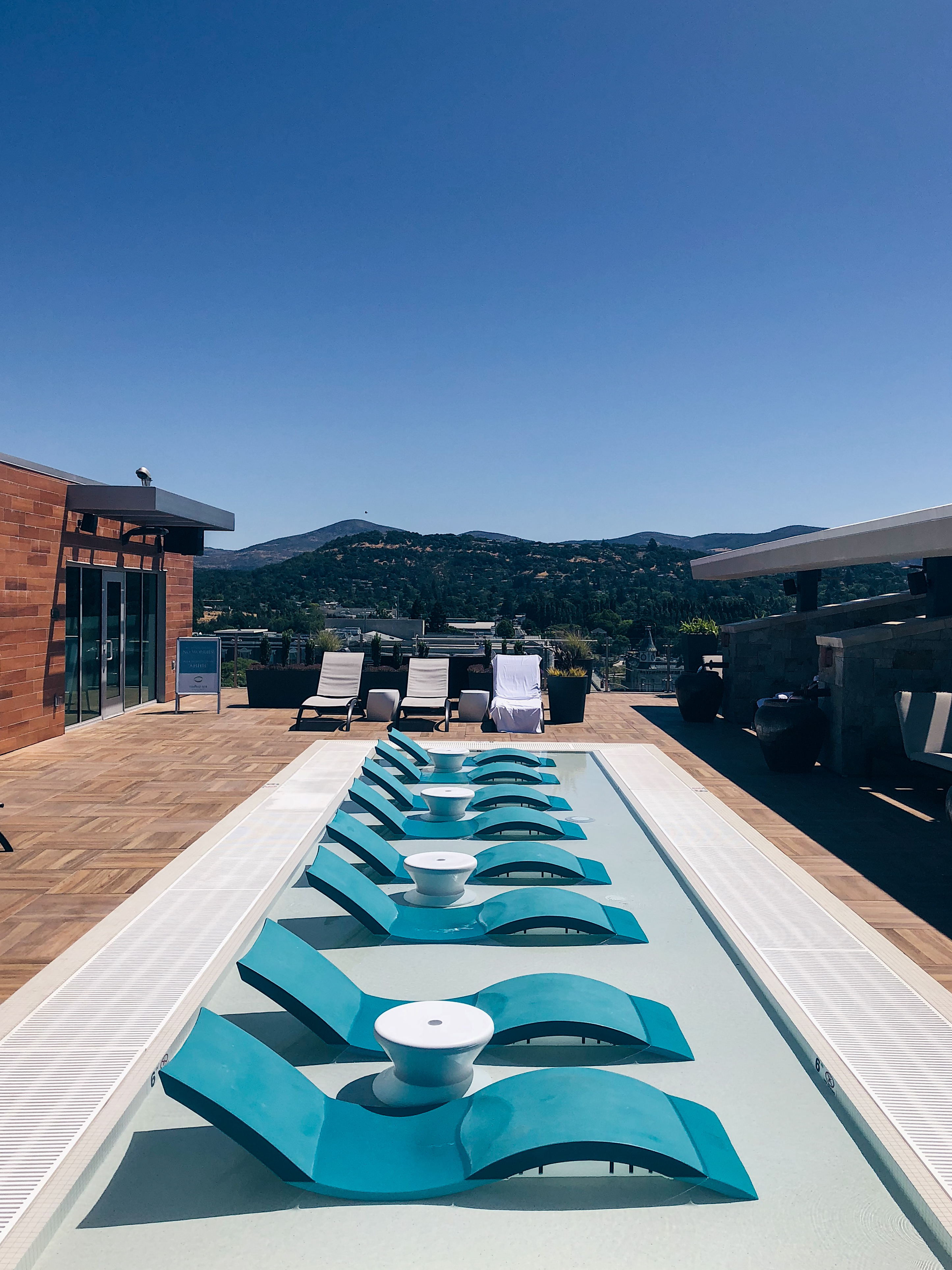 Sun-loungers Pool Summer Relaxation