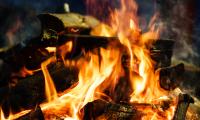 Bonfire Logs Fire Flame Twilight Dark