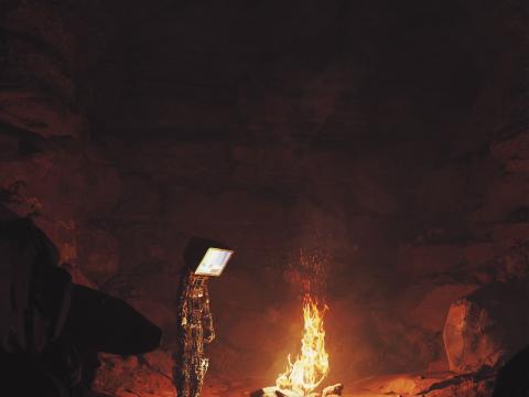 Android Screen Bonfire Fire Cave Dark