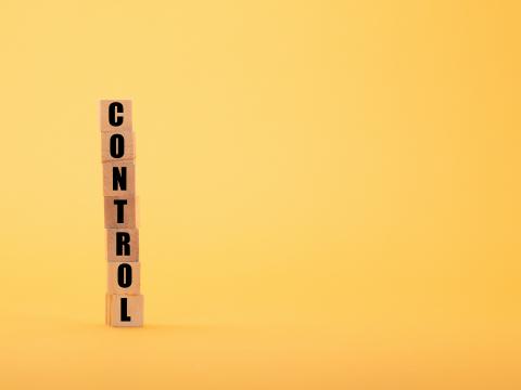 Control Word Cubes Yellow