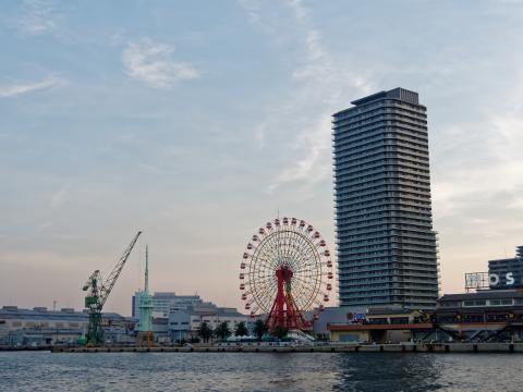 Ferris-wheel Attraction Buildings Water Pier