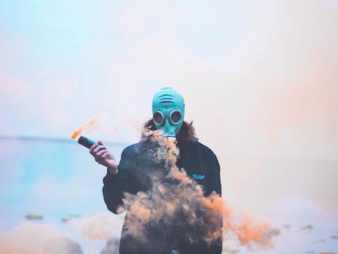 Man Gas-mask Mask Smoke