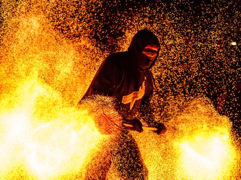 Man Mask Fire Sparks Fire-show Dark