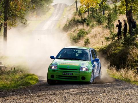 Renault Car Green Rally Dust
