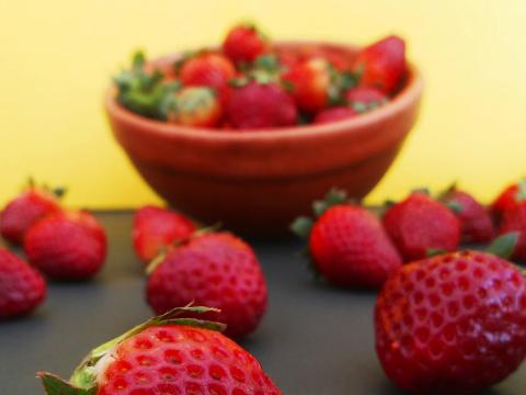 Strawberry Berries Fruit Bowl Fresh