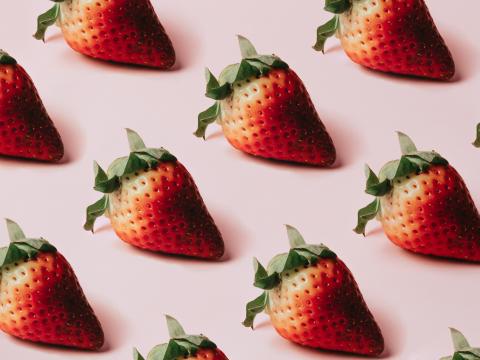 Strawberry Berries Red Ripe Pattern